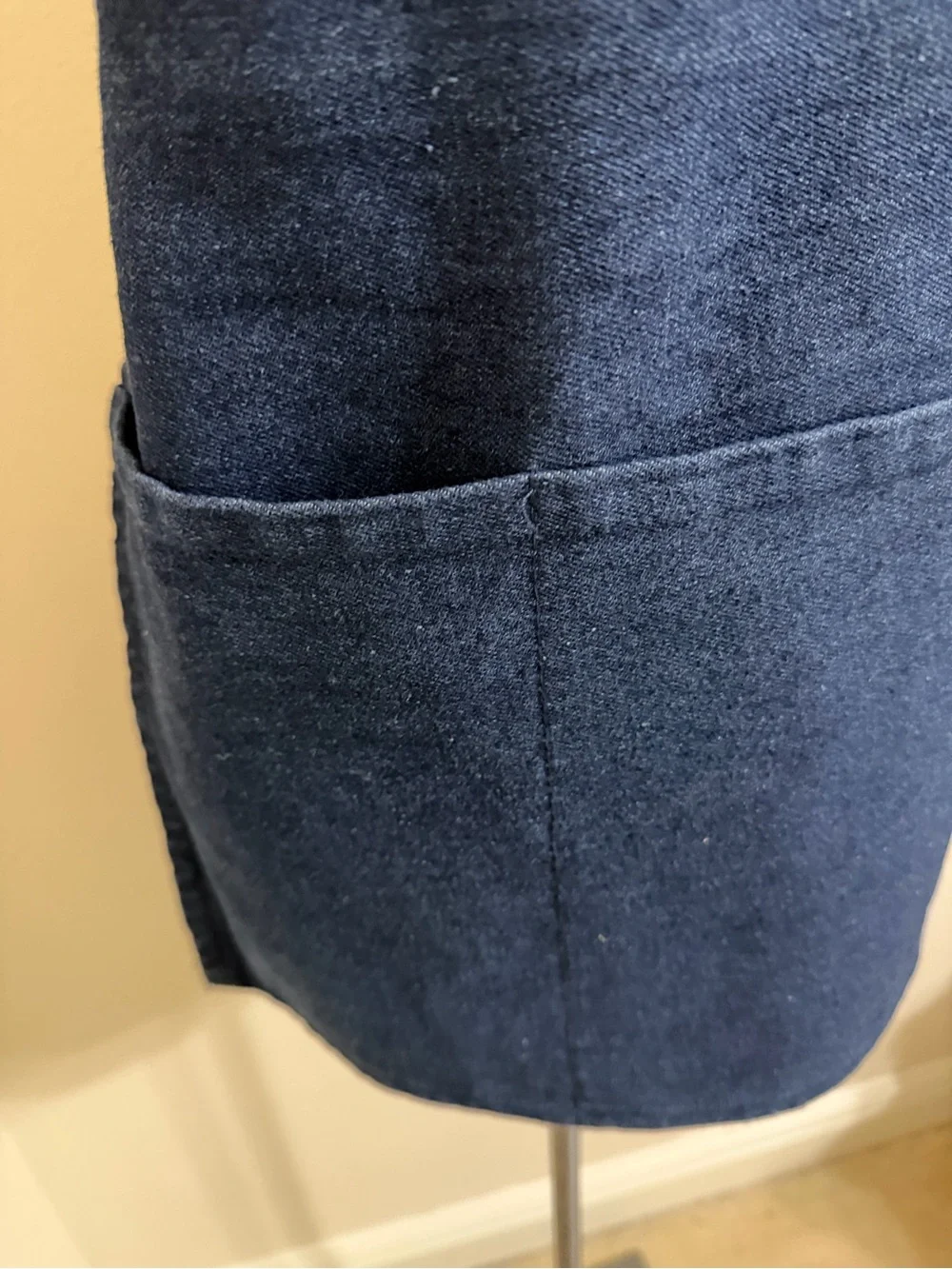 New Denim Apron 3 Pocket Front Adjustable Tie
